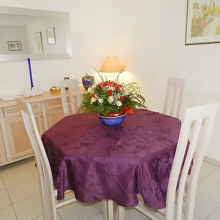 Apartment Le Borghese 3 Frejus
